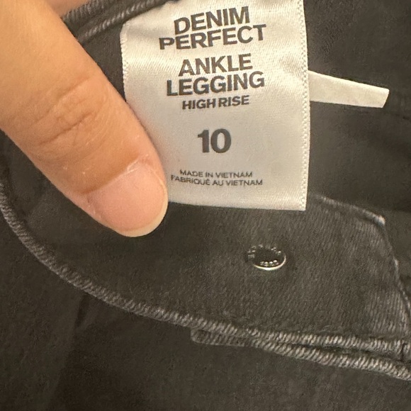 Express ankle leggings - Picture 3 of 3